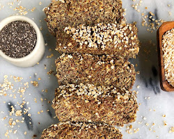 Healthy bread made with oats and flaxseed
