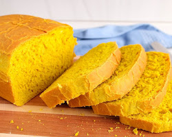 Healthy bread with turmeric